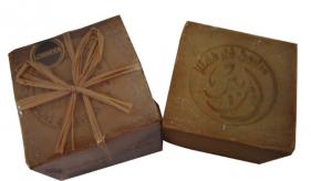 1- Traditional Aleppo Laurel Soap:  Traditional Triplel Wings Lorbeer 175 (106)